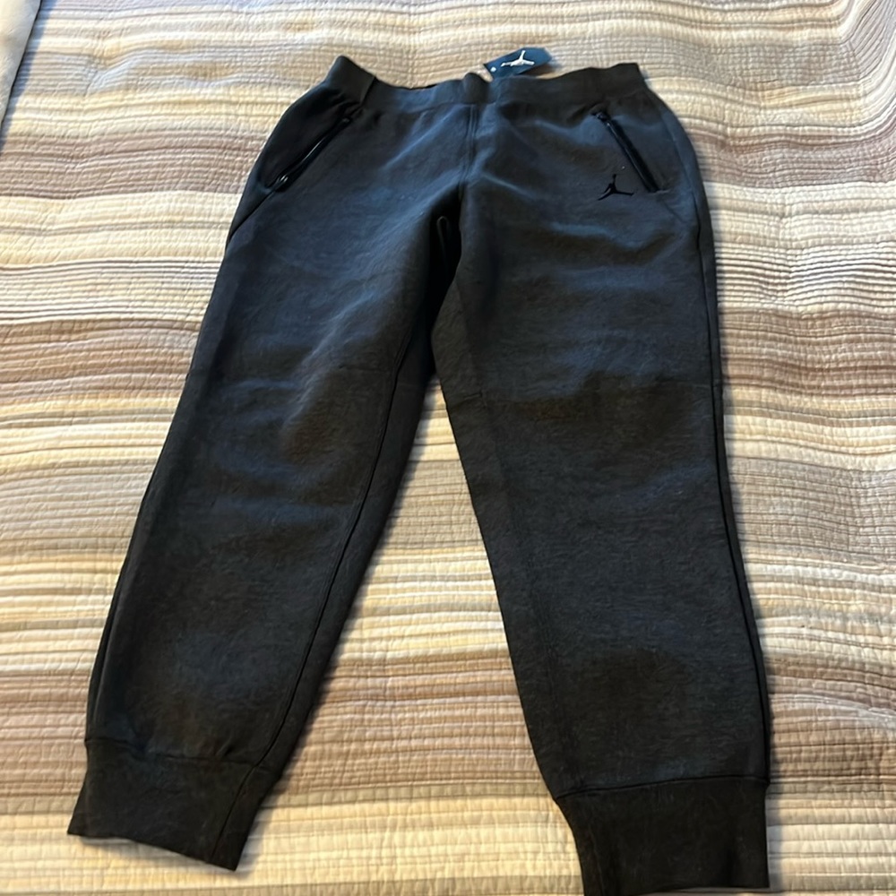 NWT MENS JORDAN NIKE SWEATPANTS SIZE xl